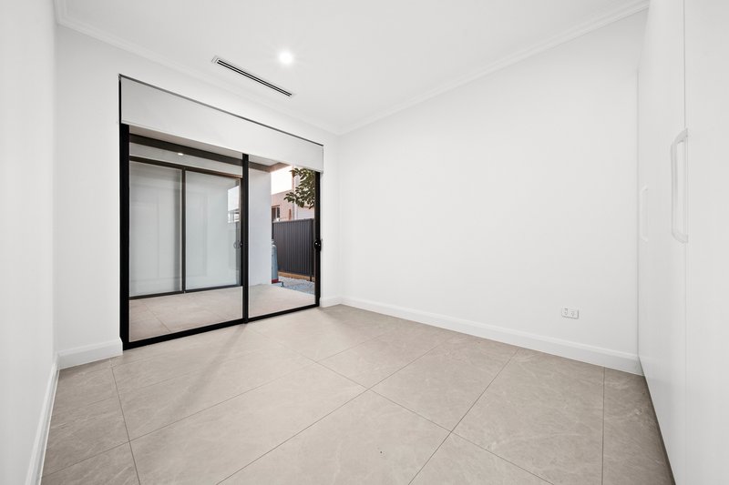 Photo - 14 Oxford Street, Smithfield NSW 2164 - Image 5