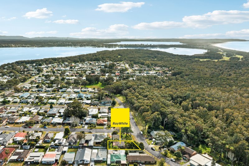 Photo - 14 Palomar Parade, Toukley NSW 2263 - Image 10
