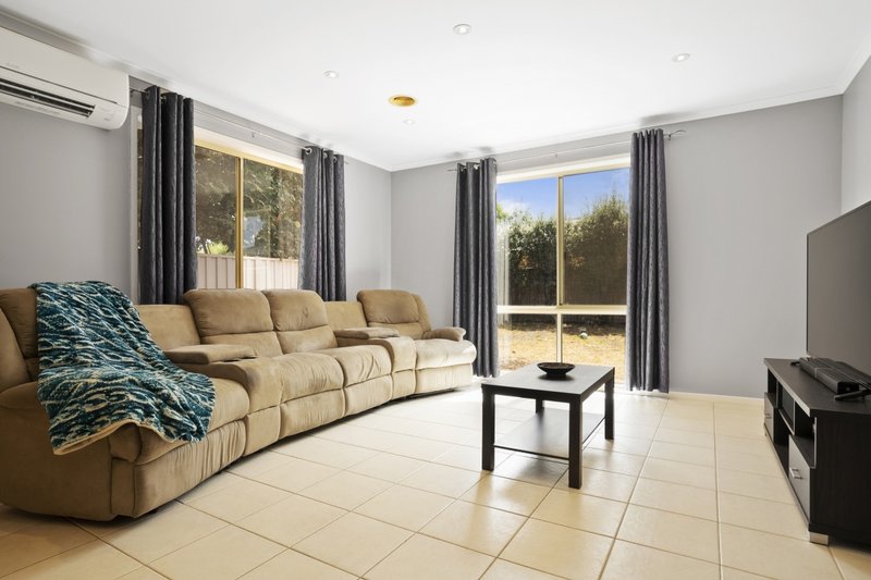 Photo - 14 Pandelis Boulevard, Tarneit VIC 3029 - Image 3