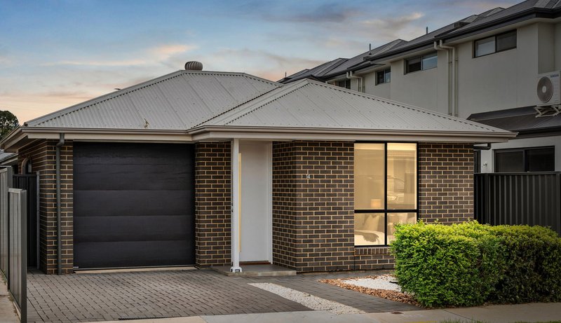 Photo - 14 Paqualin Street, Hendon SA 5014 - Image 3