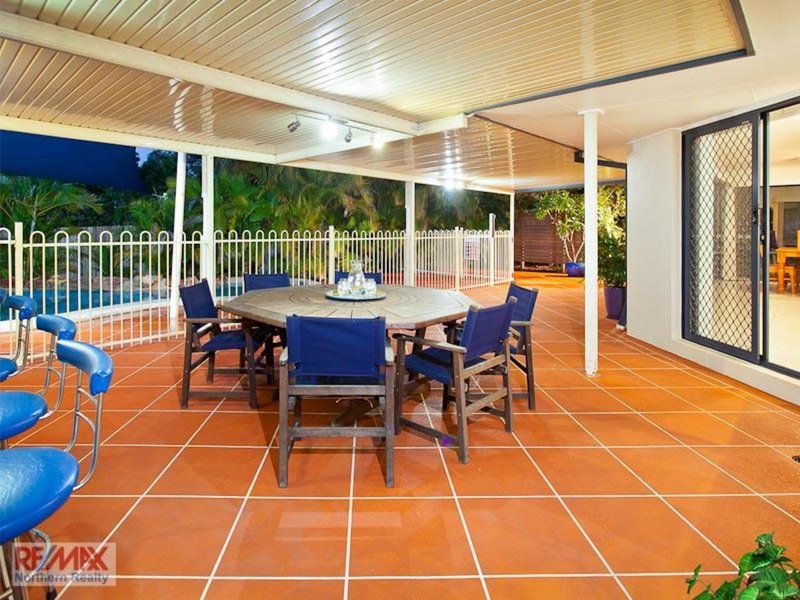 Photo - 14 Pardalote Place, Cashmere QLD 4500 - Image 22