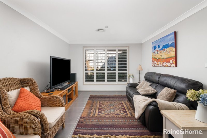 Photo - 14 Paringa Drive, The Ponds NSW 2769 - Image 2