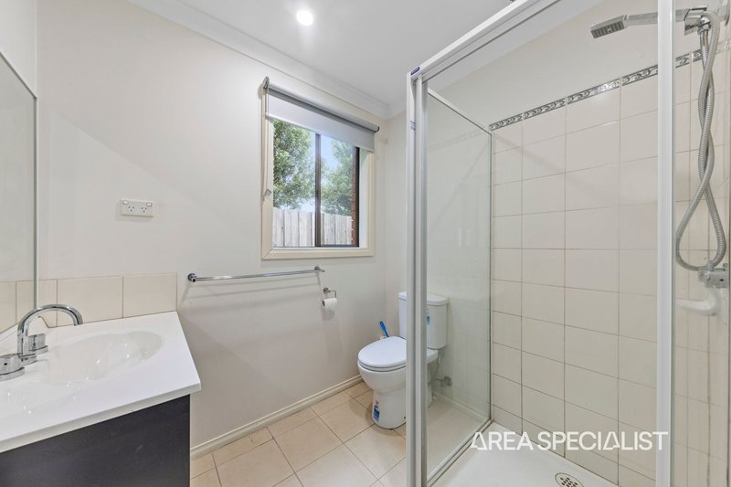 Photo - 14 Park Boulevard, Pakenham VIC 3810 - Image 9