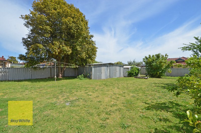 Photo - 14 Parker Street, Lockyer WA 6330 - Image 16