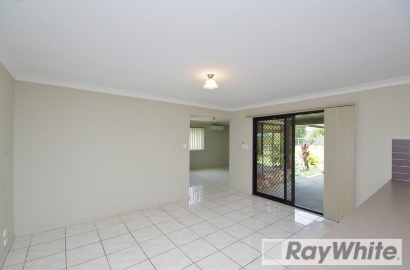 Photo - 14 Parkhurst Place, Gleneagle QLD 4285 - Image 13