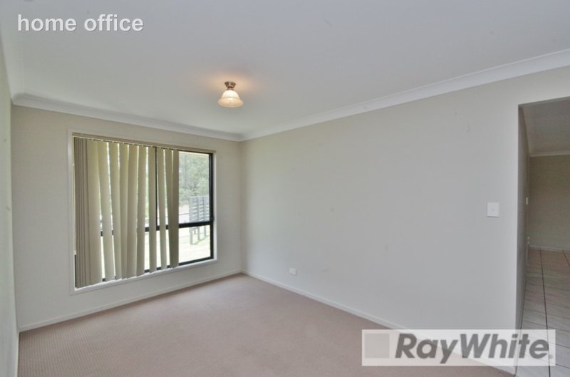 Photo - 14 Parkhurst Place, Gleneagle QLD 4285 - Image 16