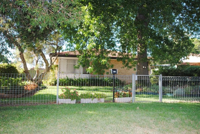 14 Parkinson Crescent, Griffith NSW 2680