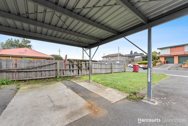 Photo - 1/4 Parklands Parade, Newnham TAS 7248 - Image 12