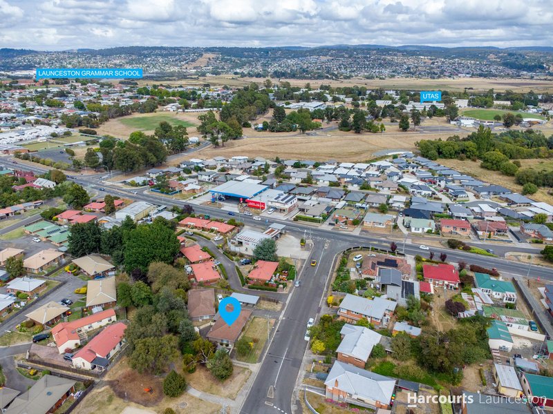 Photo - 1/4 Parklands Parade, Newnham TAS 7248 - Image 17