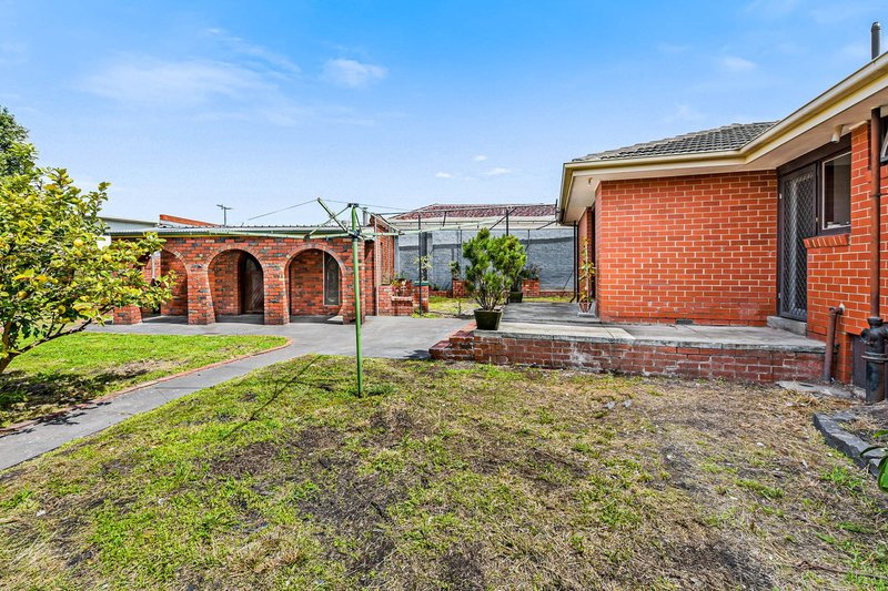 Photo - 14 Parkmore Road, Keysborough VIC 3173 - Image 16