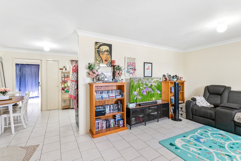 Photo - 14 Parkview Street, Morayfield QLD 4506 - Image 4