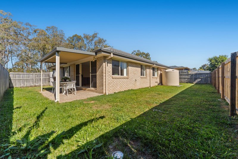 Photo - 14 Parkvista Lane, Eagleby QLD 4207 - Image 10