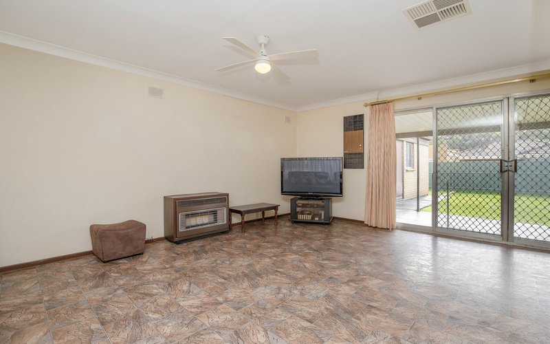 Photo - 14 Parkwood Avenue, Paradise SA 5075 - Image 5