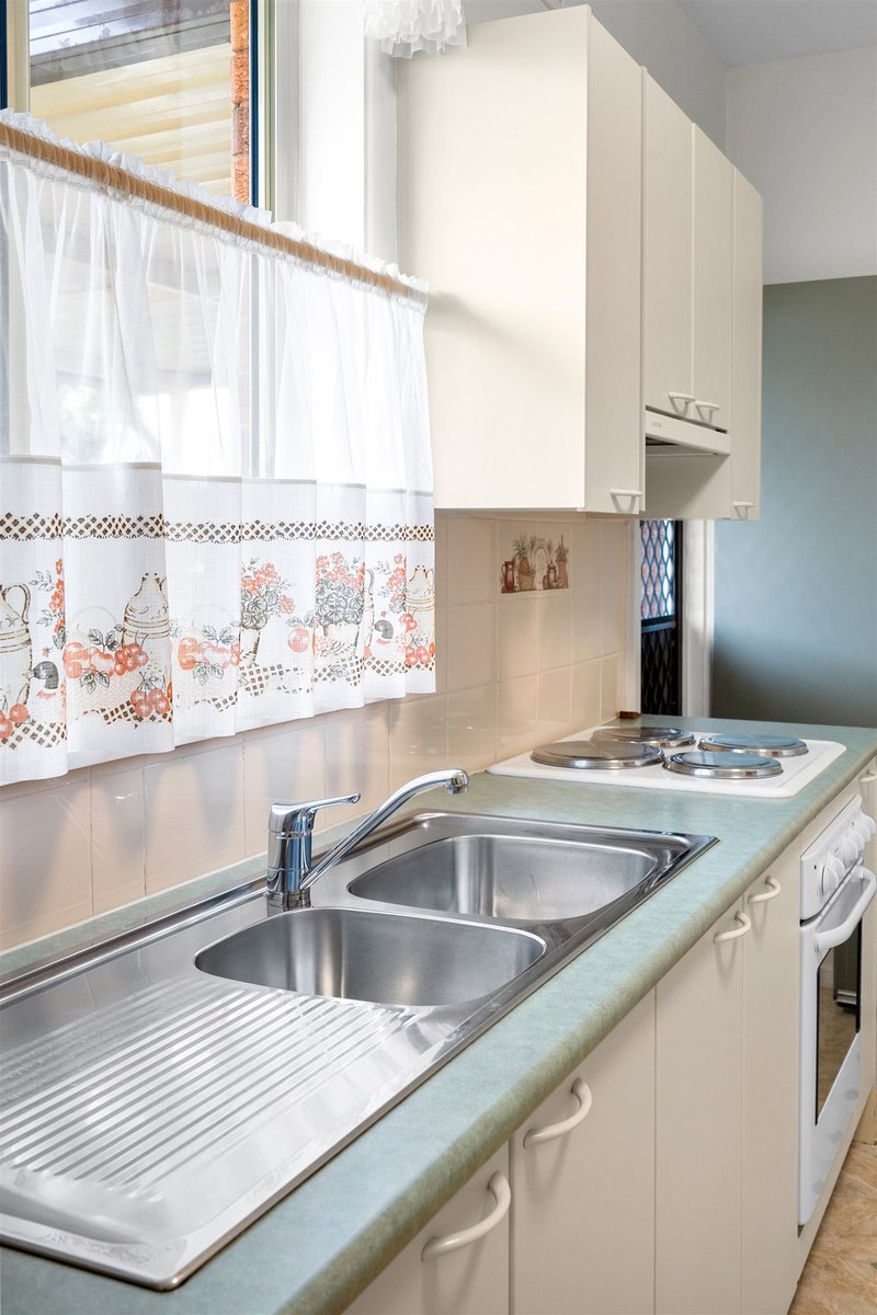 Photo - 14 Parry Avenue, Narwee NSW 2209 - Image 7