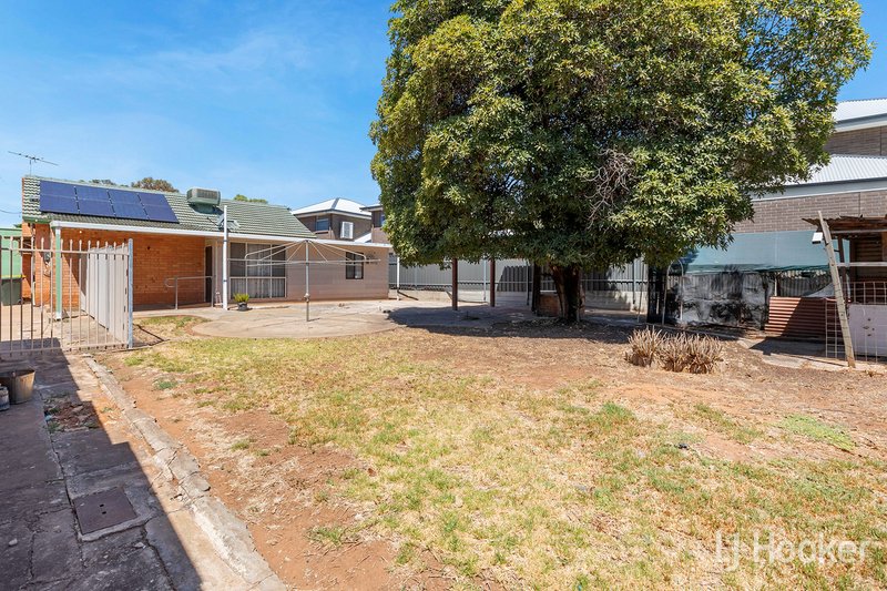 Photo - 14 Pasteur Street, Elizabeth Vale SA 5112 - Image 17