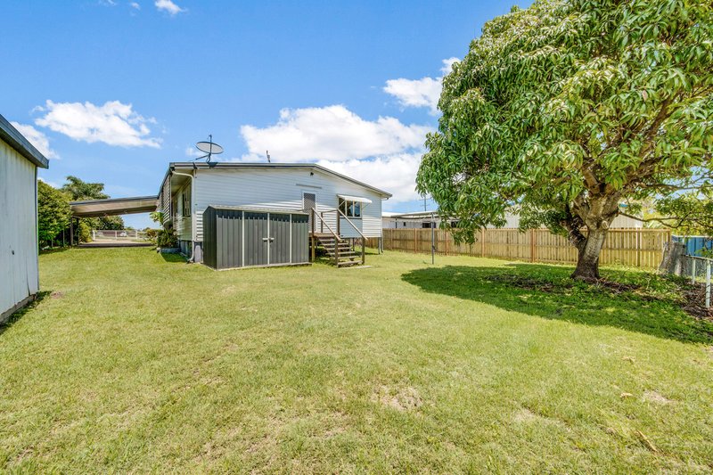 Photo - 14 Paterson Street, West Gladstone QLD 4680 - Image 14