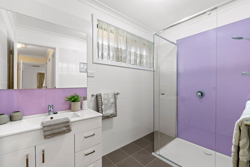 Photo - 1/4 Patmore Court, Mill Park VIC 3082 - Image 5