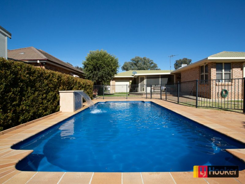 Photo - 14 Paton Street, Tamworth NSW 2340 - Image 3