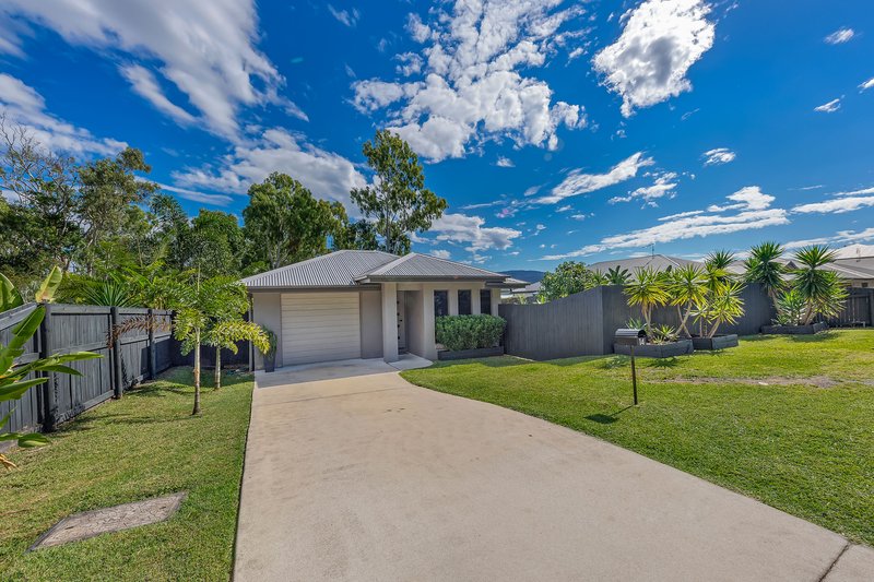 Photo - 14 Pearl Street, Cannonvale QLD 4802 - Image 21