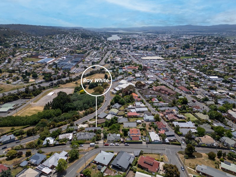 Photo - 14 Peel Street, South Launceston TAS 7249 - Image 15