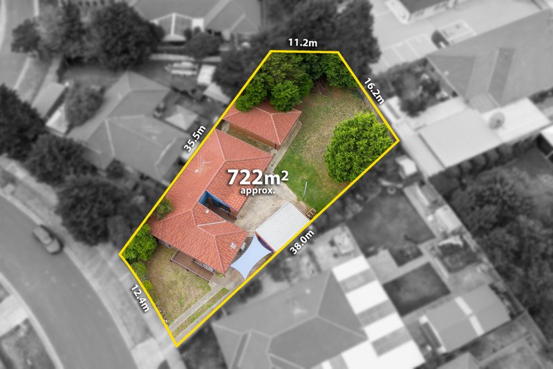 14 Pembroke Crescent, Craigieburn VIC 3064