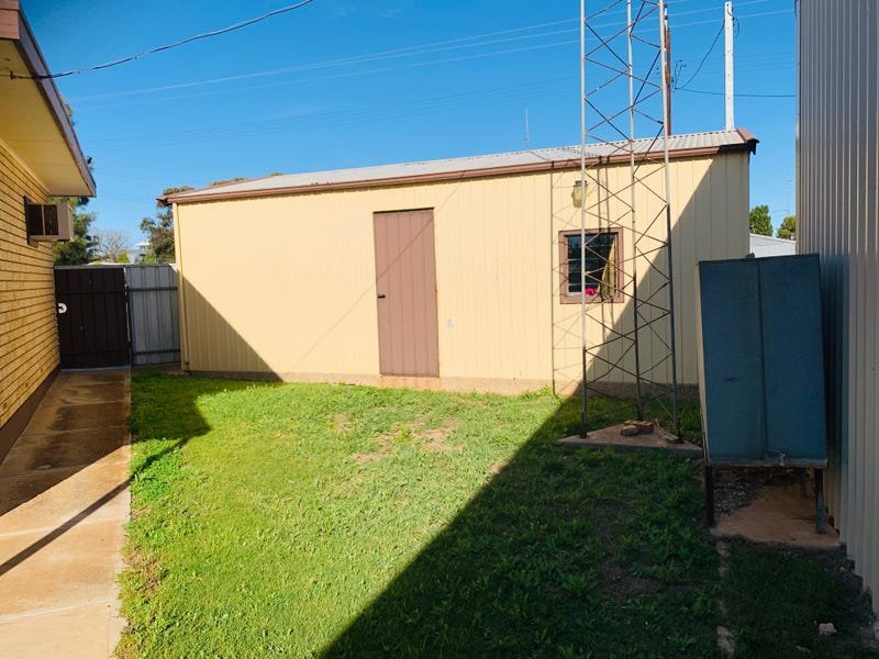 Photo - 14 Percy Street, Moonta Bay SA 5558 - Image 17