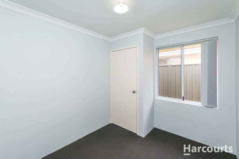 Photo - 14 Petal Street, Banksia Grove WA 6031 - Image 16