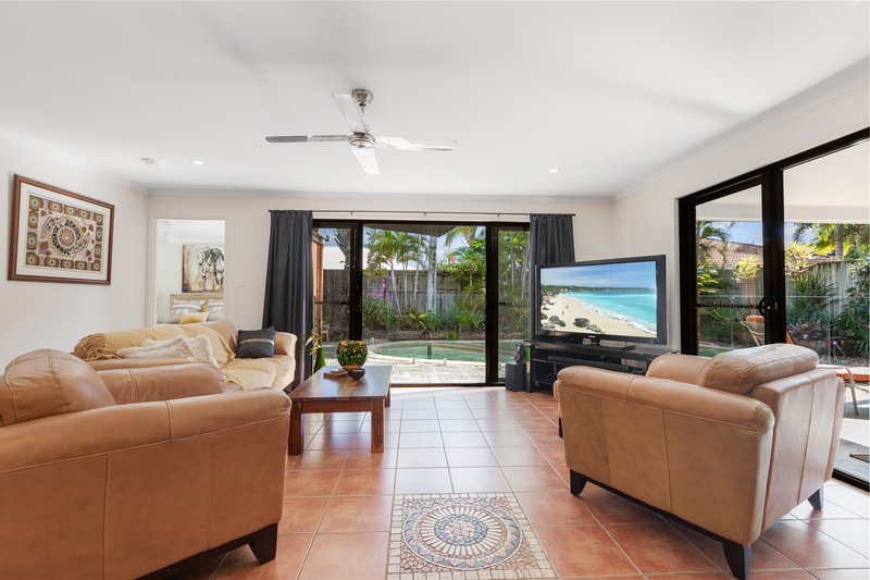 Photo - 14 Petigrain Avenue, Palmwoods QLD 4555 - Image 7