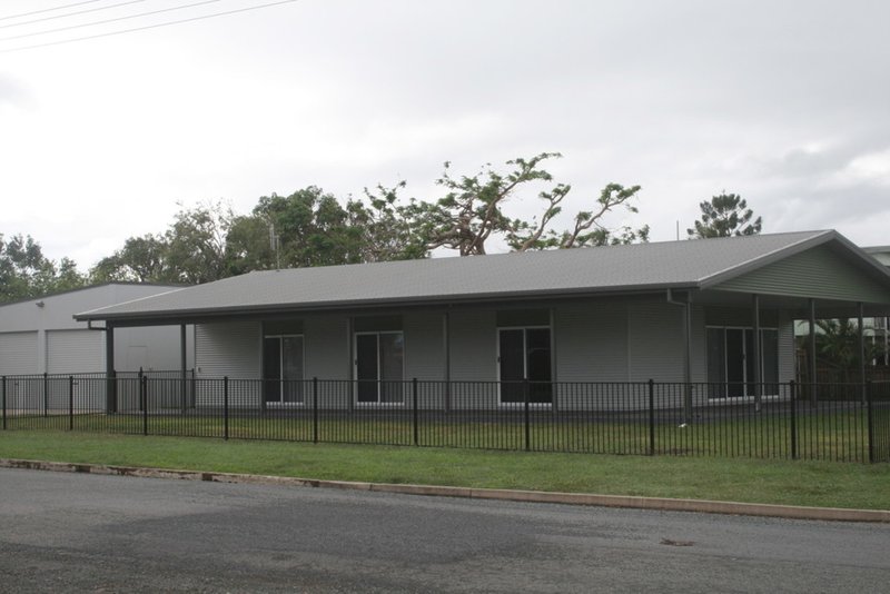 Photo - 14 Phaff Street, Proserpine QLD 4800 - Image 4