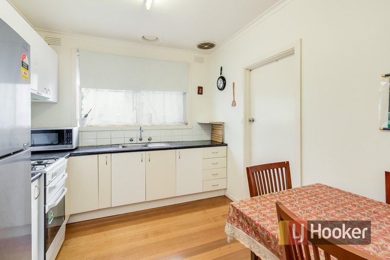 Photo - 1/4 Philip Road, Hallam VIC 3803 - Image 2