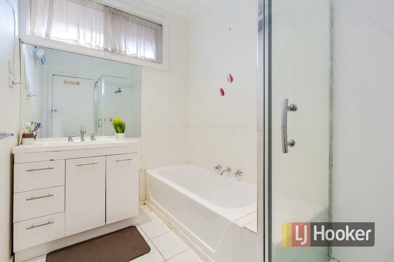 Photo - 1/4 Philip Road, Hallam VIC 3803 - Image 5