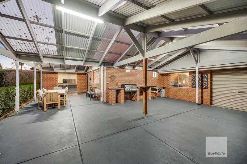 Photo - 14 Piccadilly Court, Greenvale VIC 3059 - Image 3