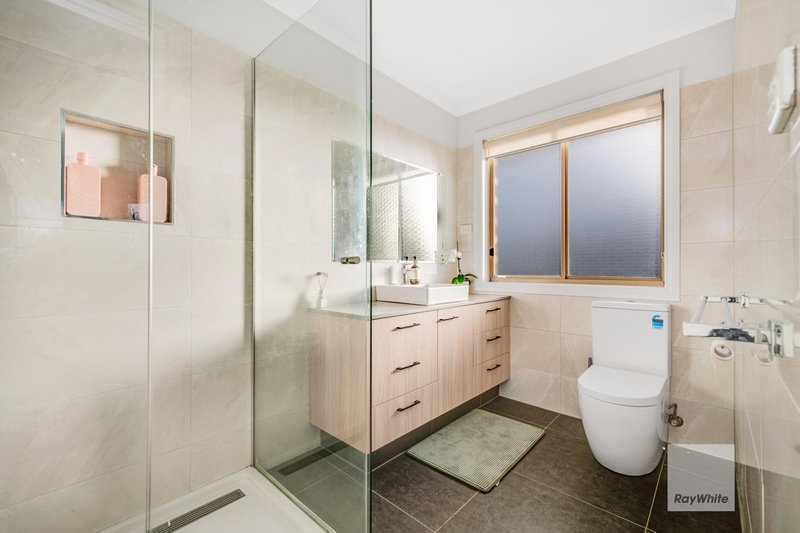 Photo - 14 Piccadilly Court, Greenvale VIC 3059 - Image 19