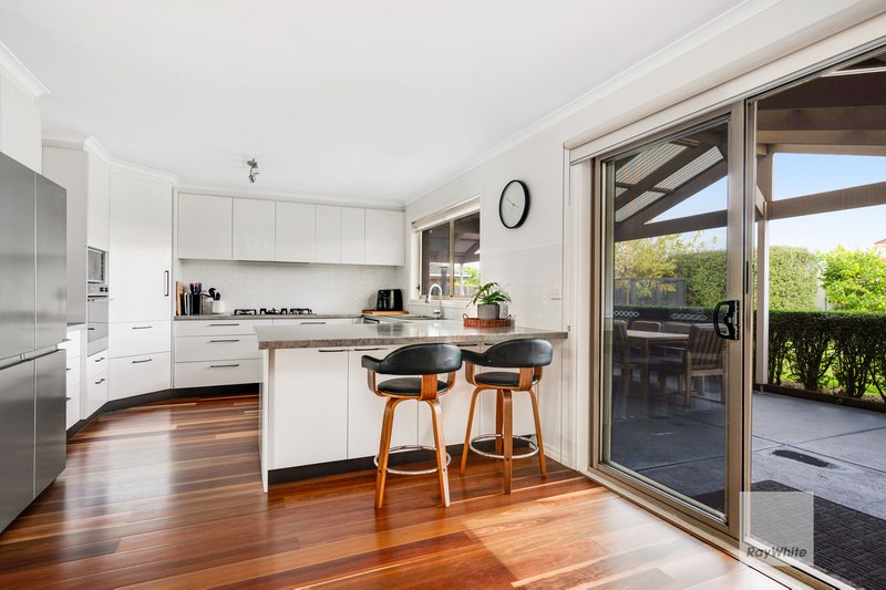 Photo - 14 Piccadilly Court, Greenvale VIC 3059 - Image 22
