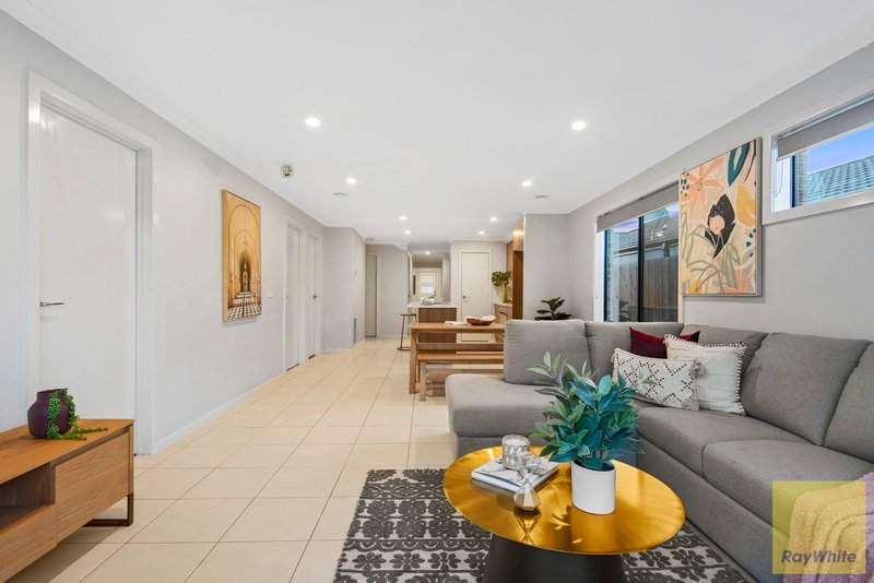 Photo - 14 Pillar Road, Wyndham Vale VIC 3024 - Image 11