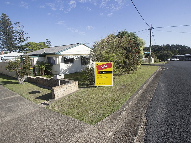 14 Pilot Street, Harrington NSW 2427