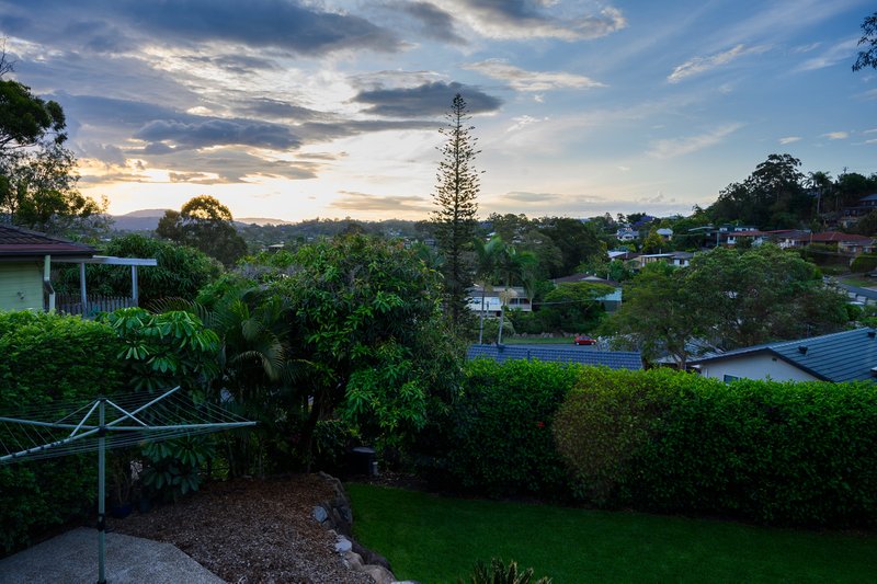 Photo - 14 Pimelea Street, Everton Hills QLD 4053 - Image 17