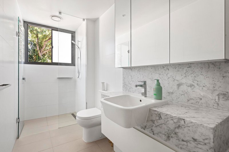 Photo - 14 Pin Oak Court, Canterbury VIC 3126 - Image 8