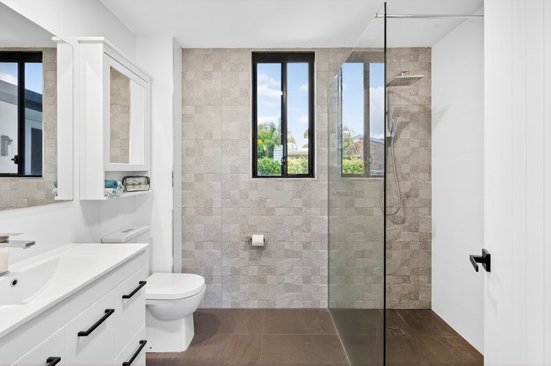 Photo - 14 Pinaroo Crescent, Ashmore QLD 4214 - Image 30