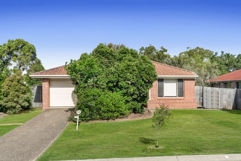 Photo - 14 Pinewood Street, Wynnum West QLD 4178 - Image 1