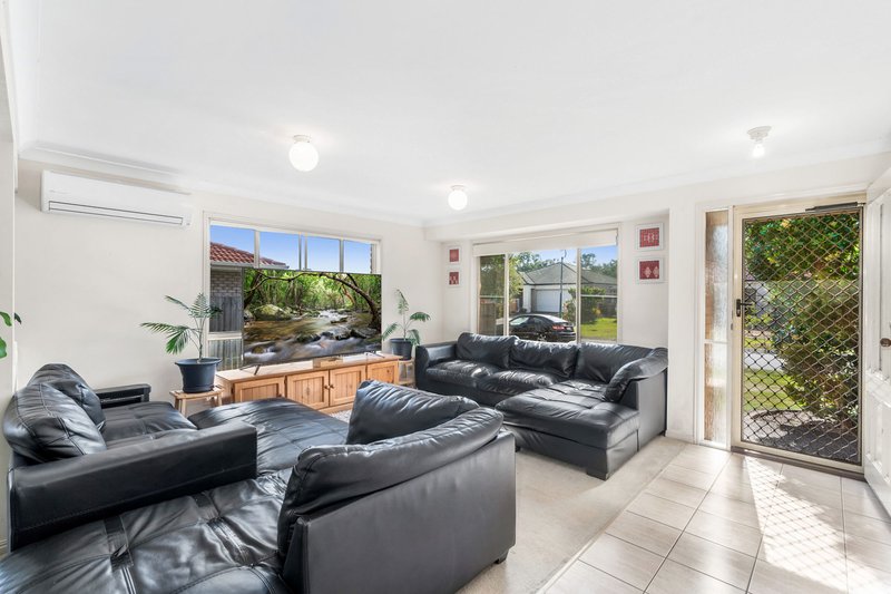 Photo - 14 Pinewood Street, Wynnum West QLD 4178 - Image 5