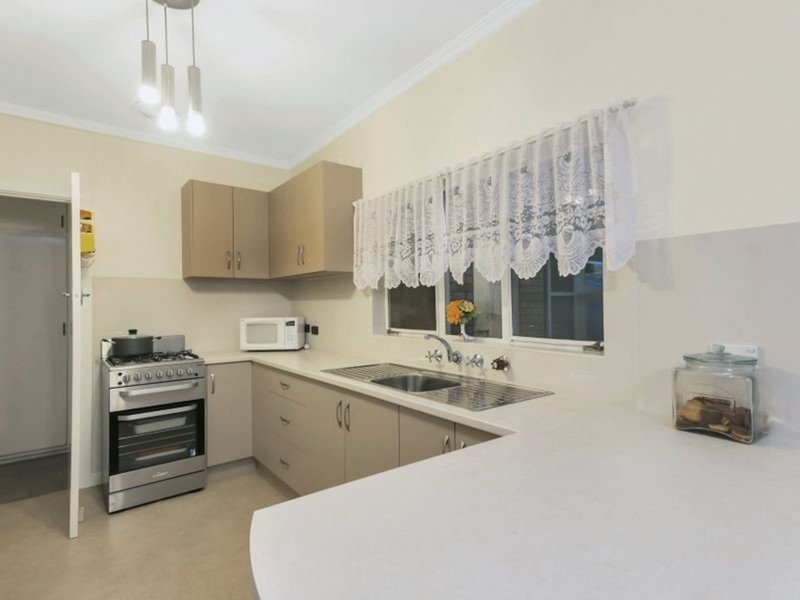 Photo - 14 Pipers Avenue, Windsor Gardens SA 5087 - Image 8