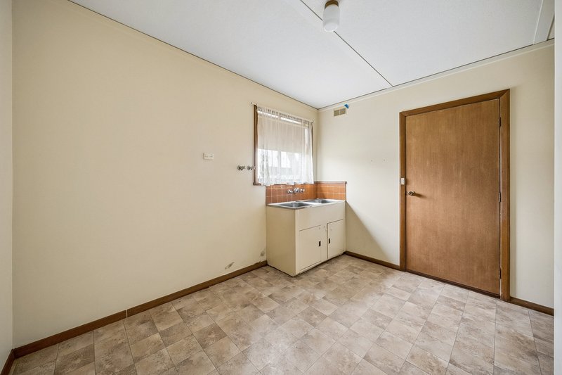 Photo - 14 Ponting Street, Tatura VIC 3616 - Image 11