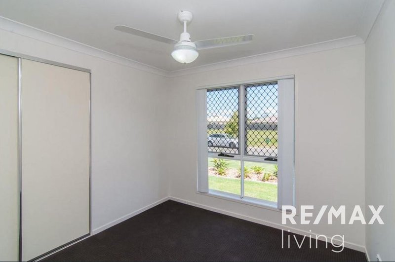 Photo - 1/4 Poole Court, Caboolture QLD 4510 - Image 5