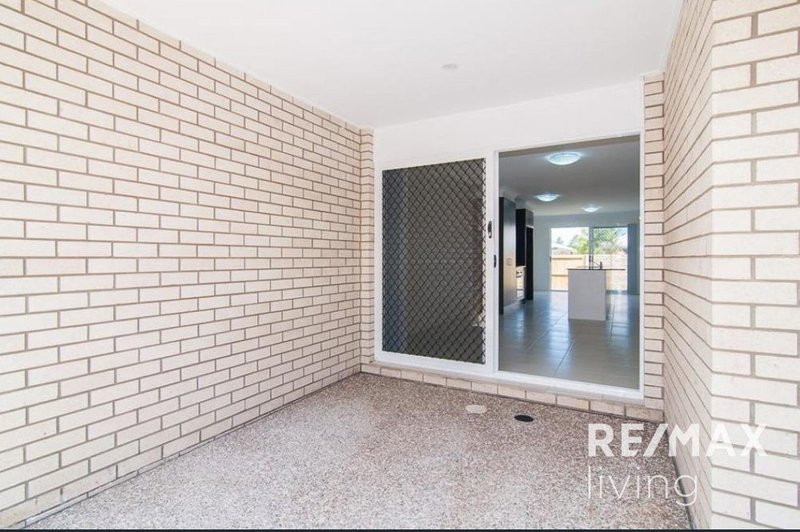 Photo - 1/4 Poole Court, Caboolture QLD 4510 - Image 10