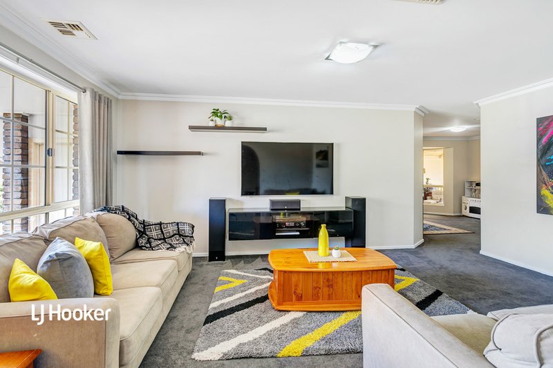 Photo - 14 Prelude Circuit, Hillbank SA 5112 - Image 4