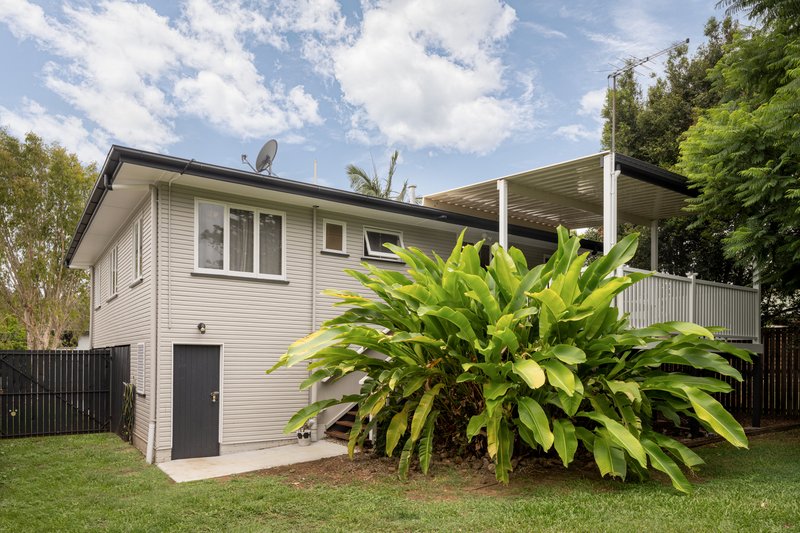 Photo - 14 Primula Street, Nudgee QLD 4014 - Image 14