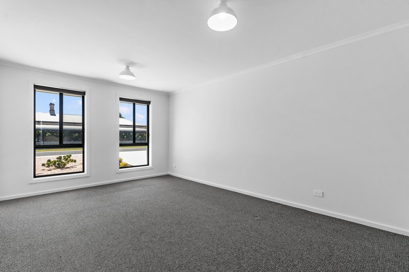 Photo - 14 Prince Street, Wallaroo SA 5556 - Image 9