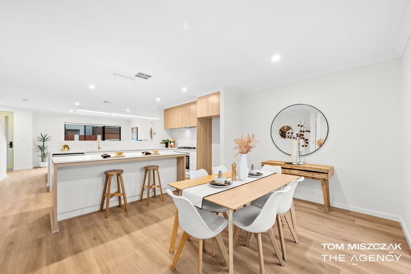 Photo - 14 Prosperous Way, Willetton WA 6155 - Image 7