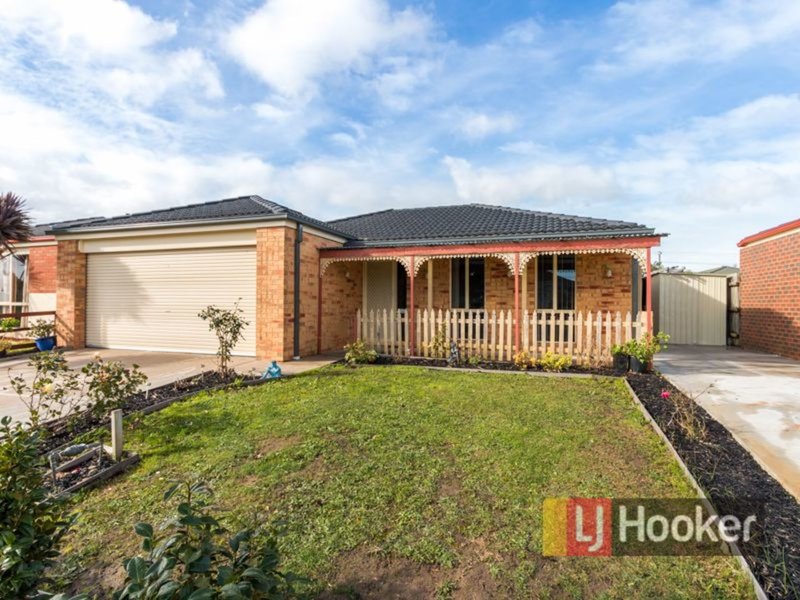 14 Providence Drive, Cranbourne West VIC 3977